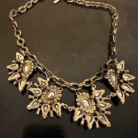 ✨NWOT Rocksbox Statement Necklace✨ - Picture 3 of 4